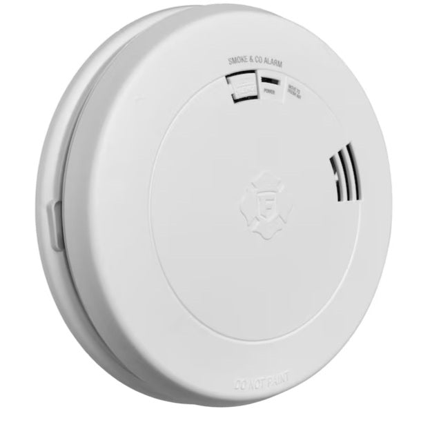 First Alert 10-Year Battery, Battery-operated Photoelectric Combination Smoke and Carbon Monoxide Detector with Voice Alert