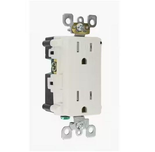 Leviton Decora Plus 15 Amp 125 V Surge Protective Tamper Resistant Duplex Outlet/Receptacle, White (1-Pack) T5280-W